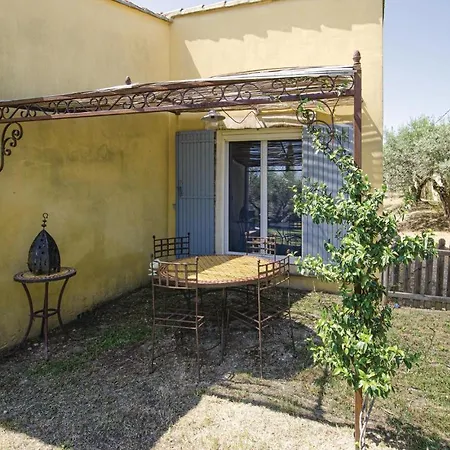 Holiday home Amazing In Sur Durance Caumont-sur-Durance